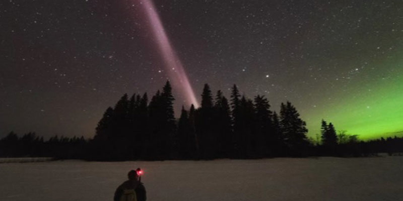 Eerie Sky Glow Called ‘Steve’ Isn’t an Aurora, Is ‘Completely Unknown’ to Science