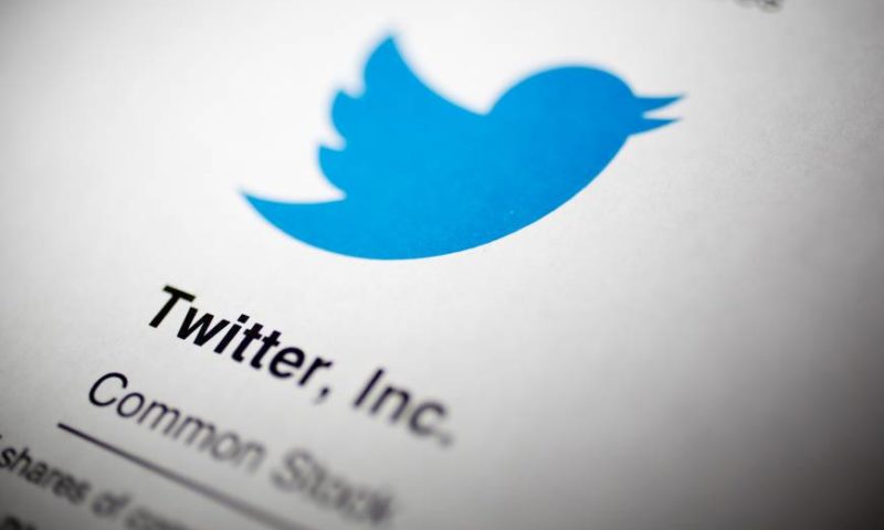 Twitter stock falls after MoffettNathanson lowers target to $21