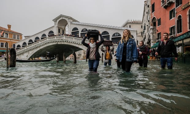 Three-quarters of Venice flooded by exceptional high tide