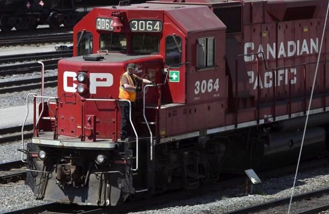 CP Rail record third quarter