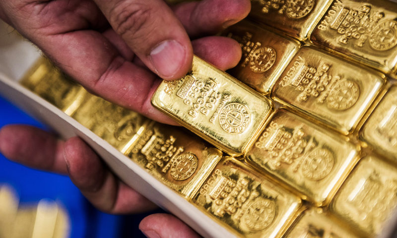 Gold marks highest settlement since late July