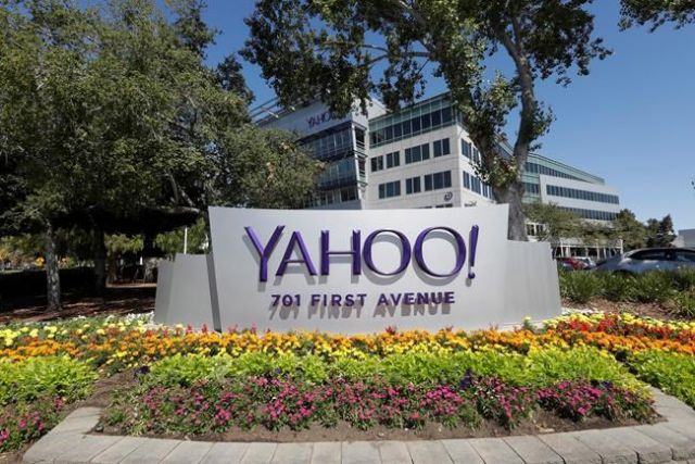 Yahoo pays $50M for breach
