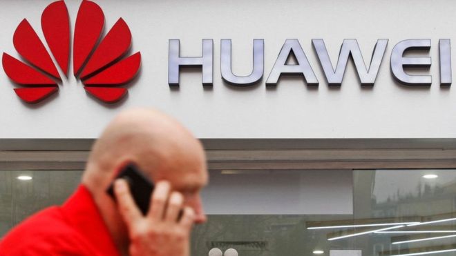 Huawei: NZ bars Chinese firm on national security fears
