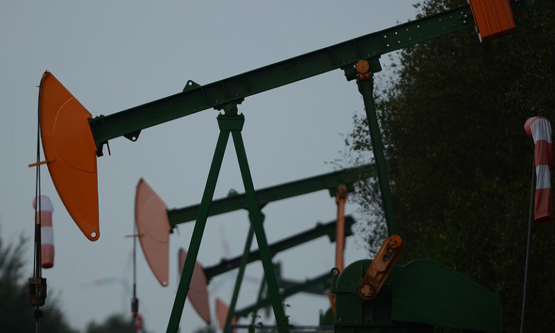 Oil prices bounce to start the week after worst day in three years
