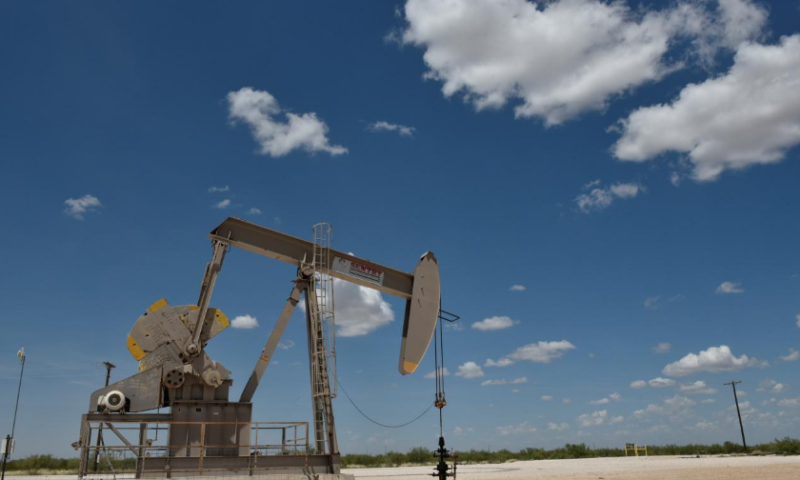 Oil prices tumble to lowest in more than a year as equities sell off