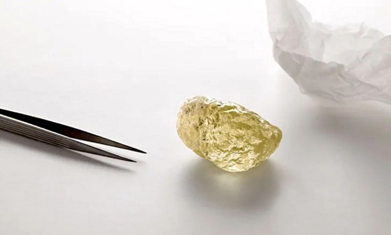 A 552-carat yellow diamond was just unearthed in Canada’s arctic — a record North American discovery