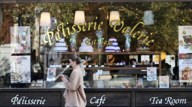 Patisserie Valerie collapses into administration as rescue talks fail