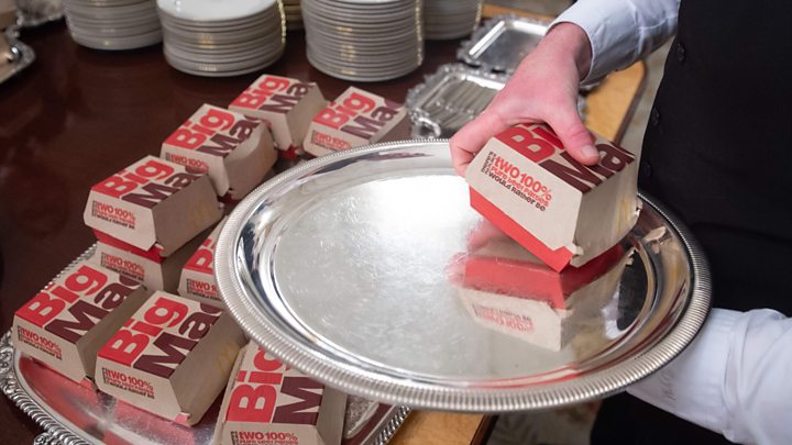 Trump orders ‘300 burgers’ to White House amid shutdown