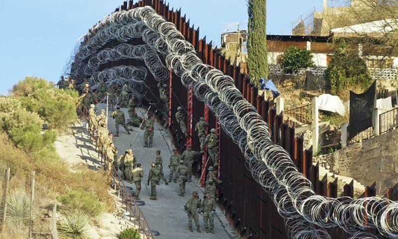 Arizona City Officials Demand Government Remove Razor Wire from Border Wall