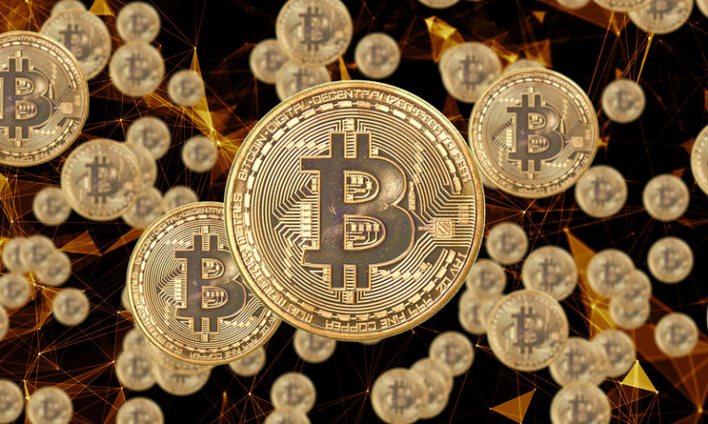 Bitcoin trades higher, on track for 4-day win streak