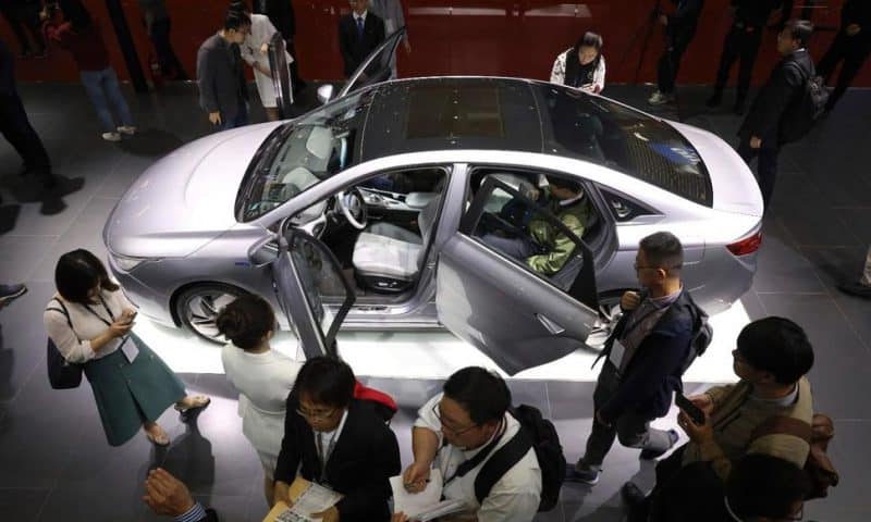 China’s Auto Sales Fall 17.7% in April, Extending Slump