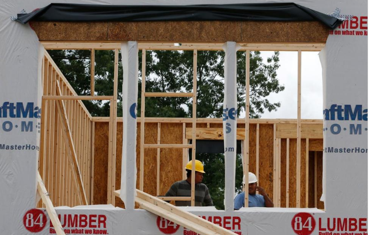 US Home Construction Slips 0.9% in May