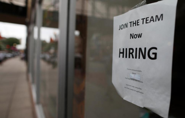 Businesses, Watching Economy, Play It Safe With Hiring