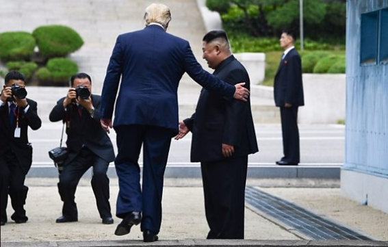 US-North Korea: Trump and Kim agree to restart talks in historic meeting