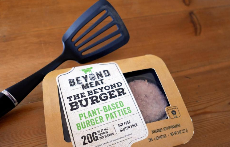 Beyond Meat Raises 2019 Outlook but Shares Slump on Offering