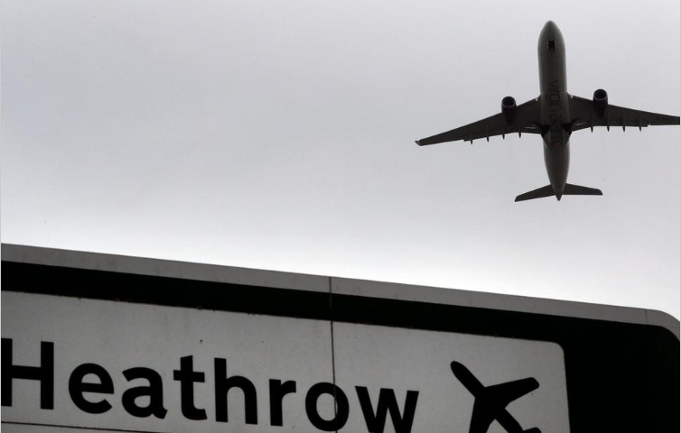 Heathrow Airport Workers Delay Start of Strike