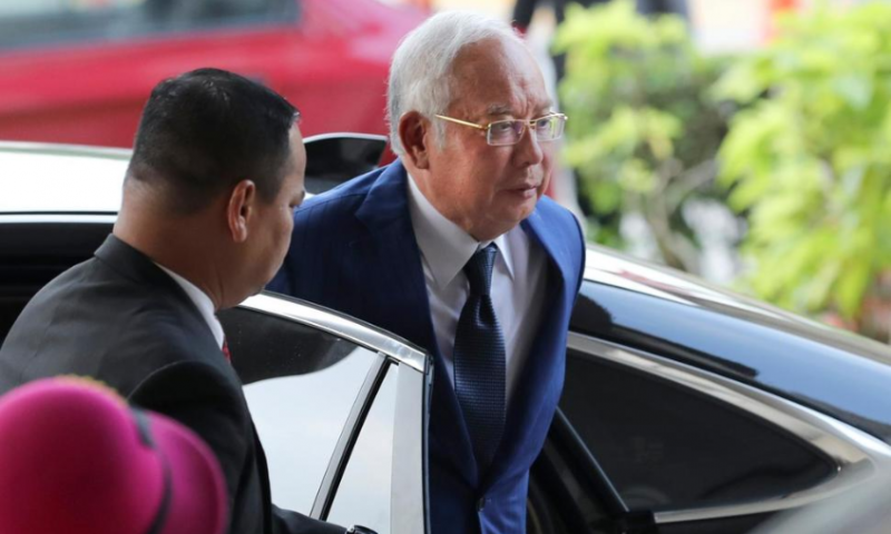 Malaysia Ex-PM Use ‘Elaborate’ Plan to Loot Fund: Prosecutor