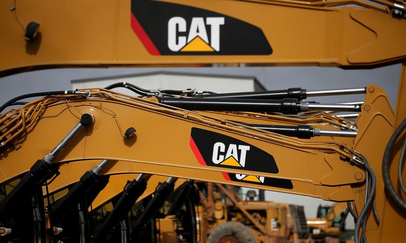 Dow shakes off disappointing results from Caterpillar, Boeing and heads higher