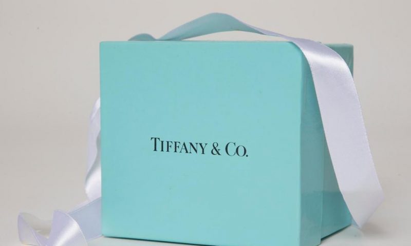France’s LVMH Seeks to Buy Jeweler Tiffany for $14.5 Bln