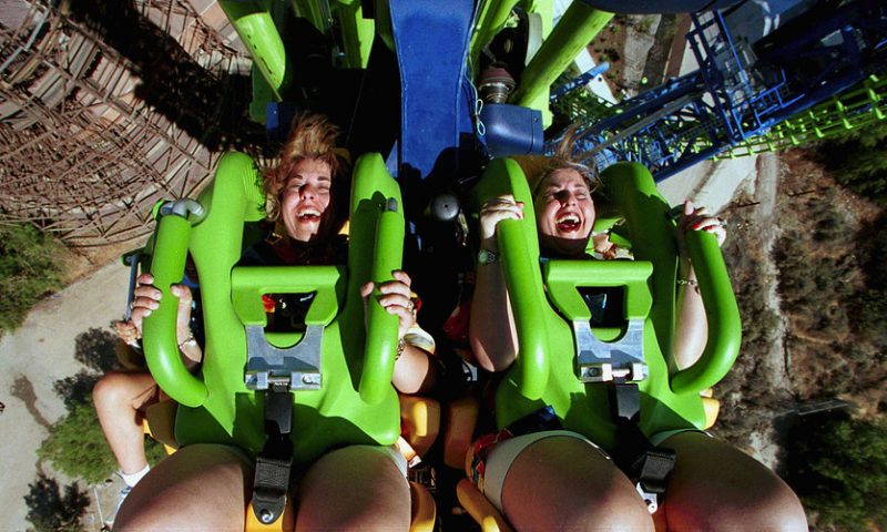Six Flags stock hammered after surprise loss, downbeat guidance and dividend cut