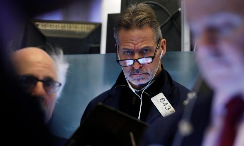 US Stocks Post Small Gains, Major Indexes up for the Week