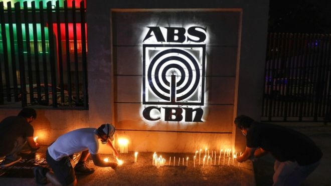 ABS-CBN: Philippines’ biggest broadcaster forced off air