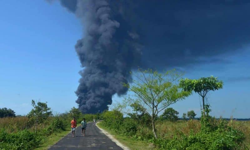 Huge fire breaks out at India gas well blowout