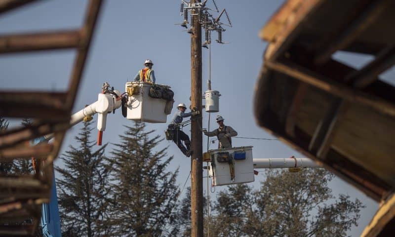 PG&E raises fresh debt as it works toward bankruptcy exit