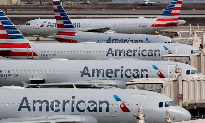 American Airlines Warns 25,000 Workers They Could Lose Jobs