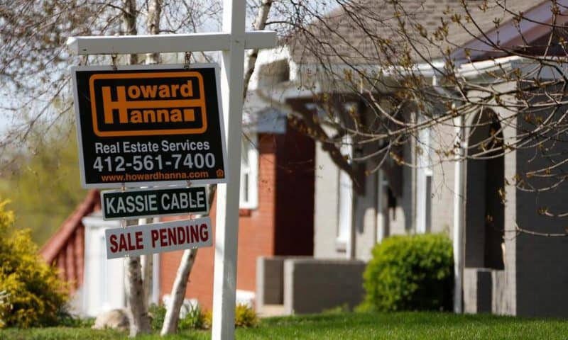 US Long-Term Mortgage Rates Rise; 30-Year at 2.99%