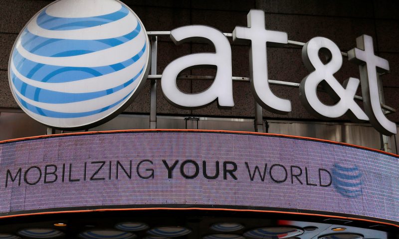 AT&T’s 7% dividend yield makes stock a ‘value trap,’ analyst says in downgrade