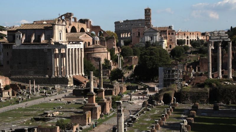 ‘Please forgive me!’: US tourist returns block of stolen Roman marble
