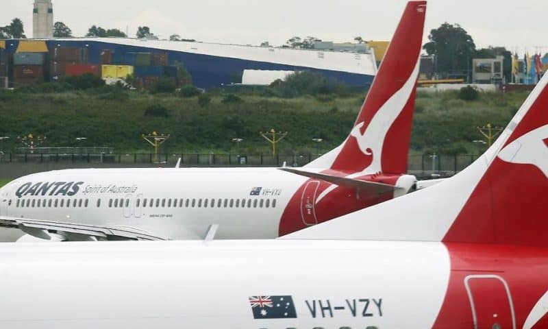 Qantas Expects to Start International Flights in October