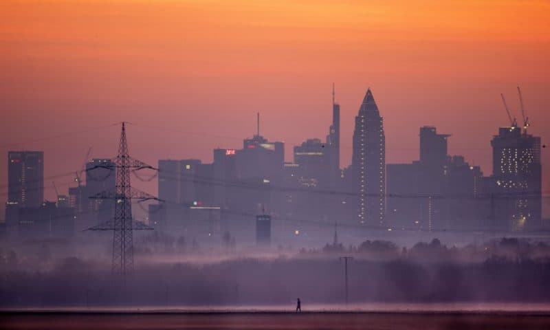German Unemployment Still Largely Steady Despite Lockdown