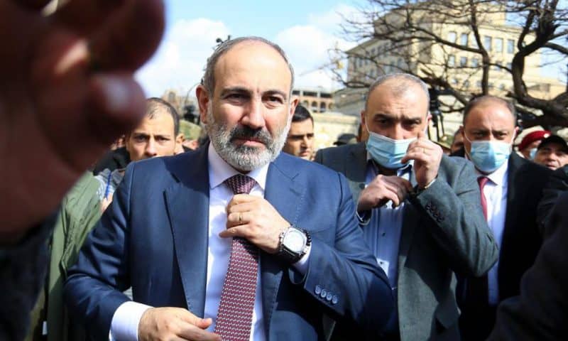 Armenia Premier Confirms He Will Step Down to Allow Election