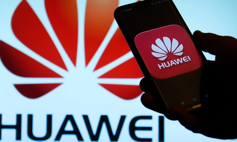 Huawei loses market share outside China