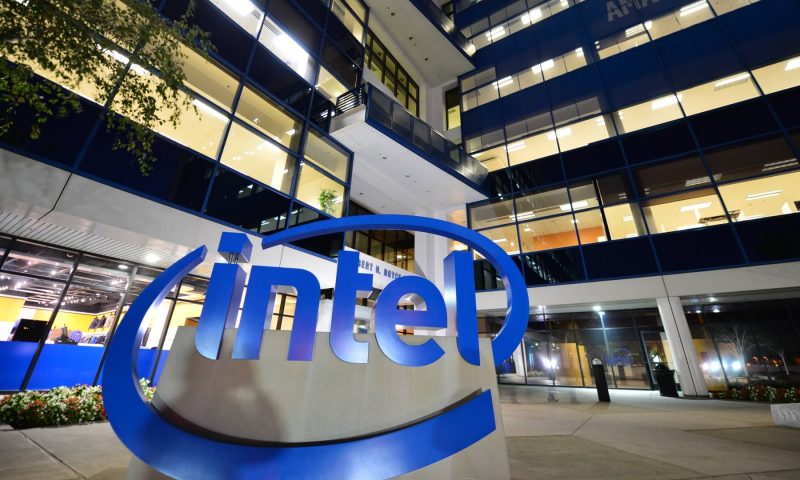 Intel Corp. stock falls Wednesday, underperforms market