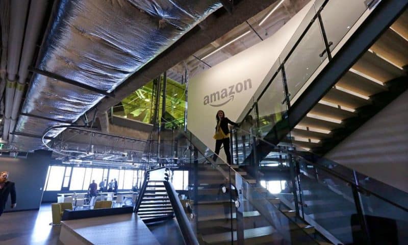 Amazon to Bring Workers Back to Offices by Fall