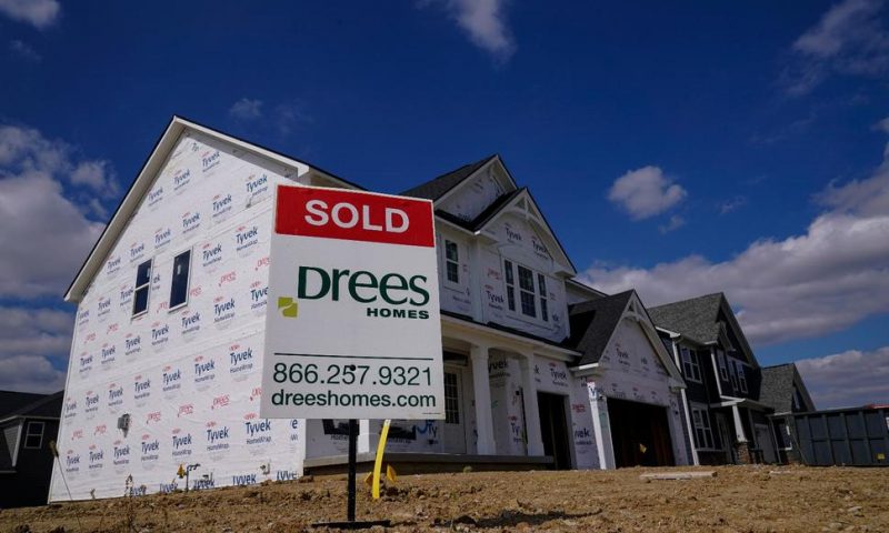 Mortgage Rates Dip for First Time Since January