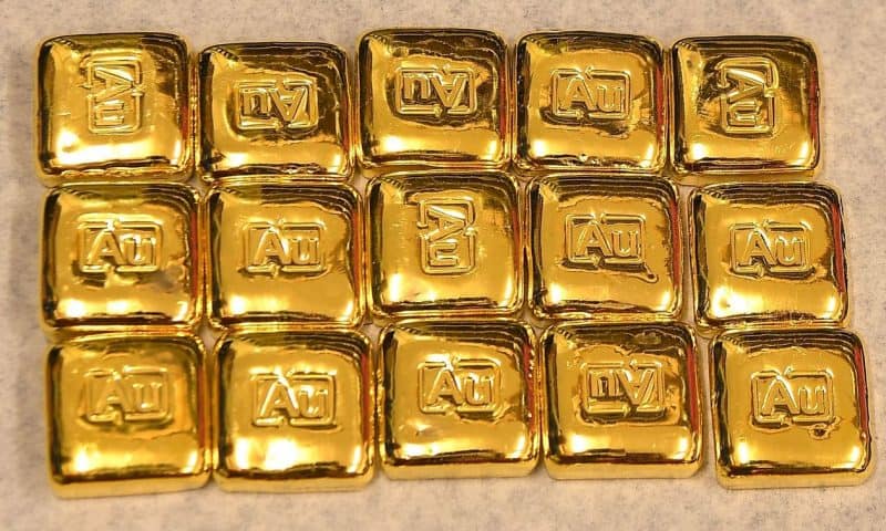 Gold posts biggest quarterly loss since 2016