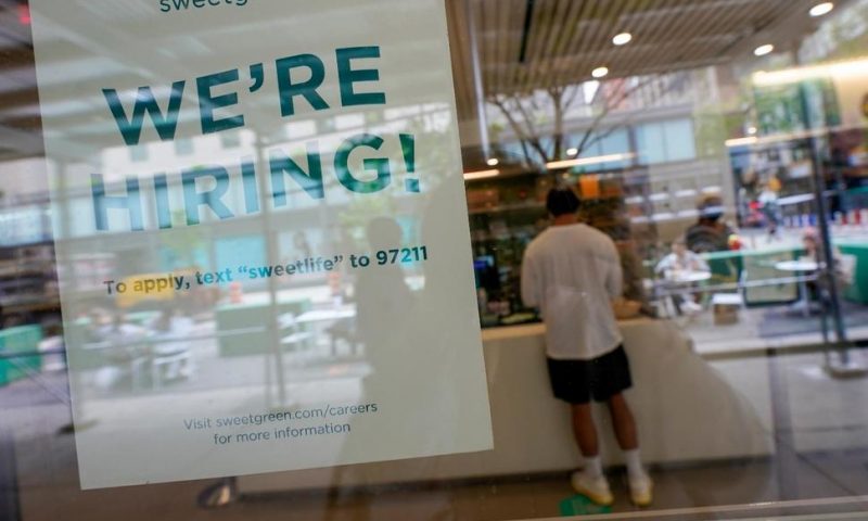 US Unemployment Claims Fall to a Pandemic Low of 498,000