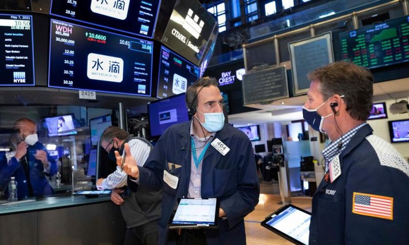 Stocks Rally to Records After Grim Jobs Data Undercuts Rates