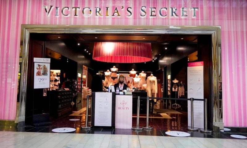 Victoria’s Secret to Be Spun off a Year After Sale Collapsed