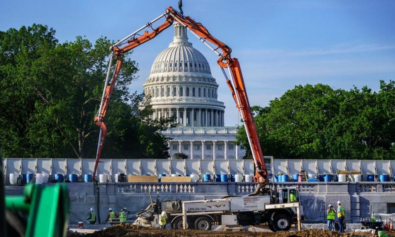 Infrastructure Deal Slips, GOP Pans $1.7T White House Offer