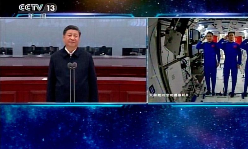 Xi Congratulates Chinese Astronauts Aboard Space Station