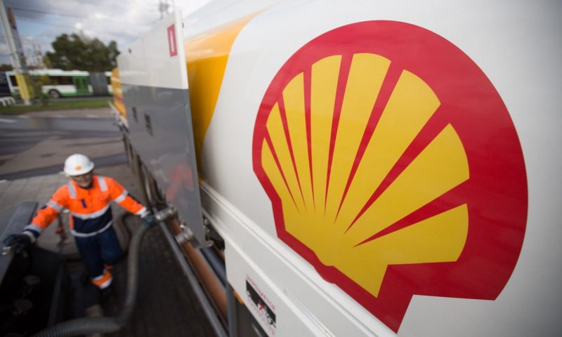 Shell mulling sale of holdings in largest U.S. oil field: reports