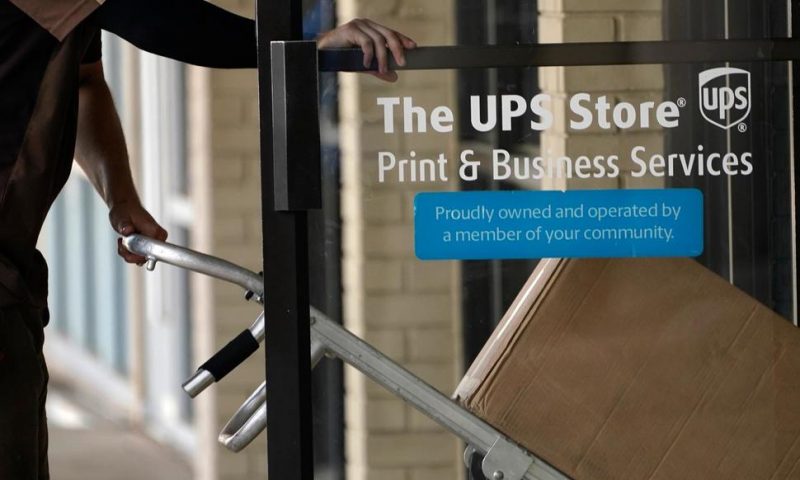 UPS Earns $2.7 Billion but Volume Dips as Stores Reopen