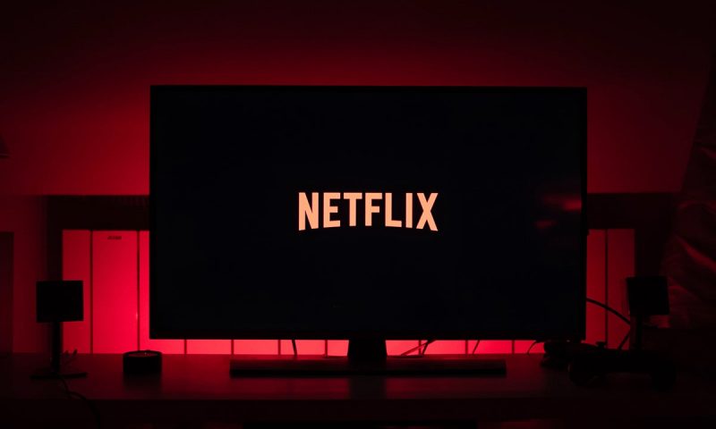 Netflix stock rallies toward longest win streak in over 4 months