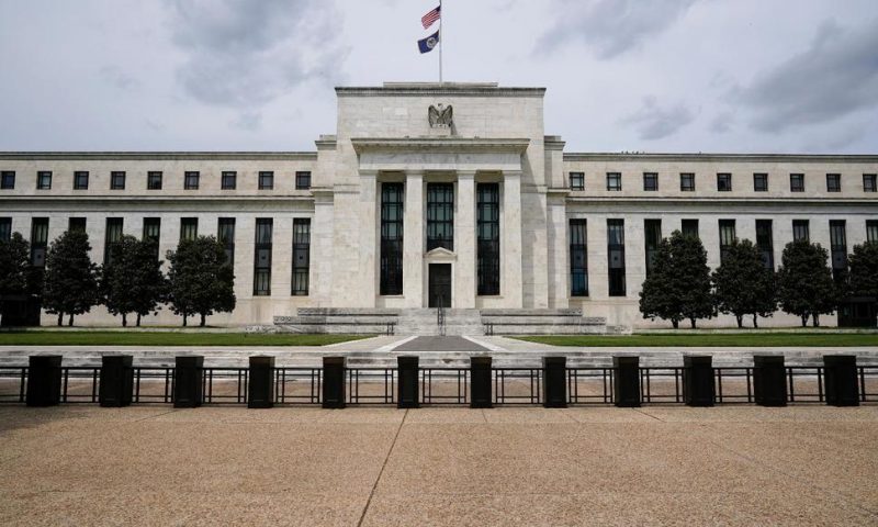 Rosengren: Fed Should Begin Slowing Stimulus Efforts by Fall