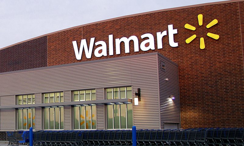 Walmart (WMT) falls 0.21% in Active Trading